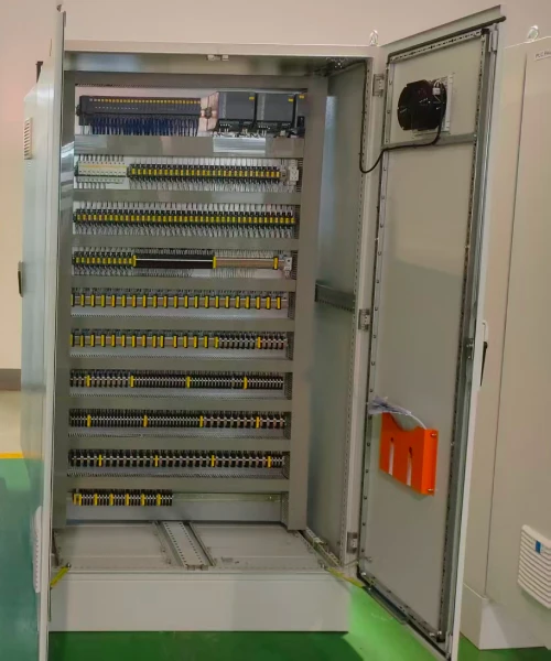 Complete control cabinets with integrated electrical components